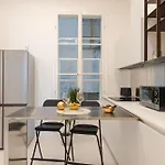Jonathan Luxury Station Apartment Triest