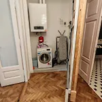 Apartment Jonathan Luxury Station Triest