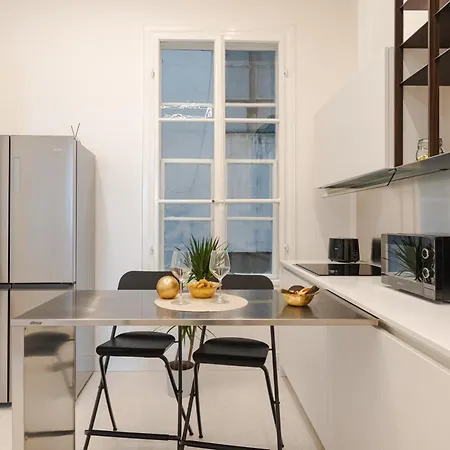 Jonathan Luxury Station Apartamento Trieste
